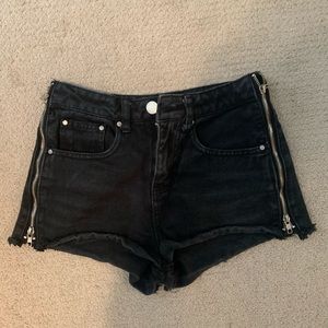 Black high waisted shorts w/ zippers on the sides!